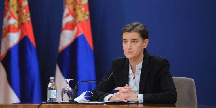 Brnabić: Od sutra masovna vakcinacija građana, prioriteti prosvjetni radnici, pripadnici MUP-a, Vojske Srbije i predstavnici medija