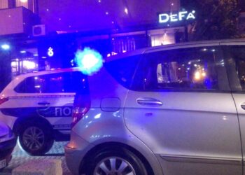 TUČA U KAFIĆU U NOVOM PAZARU! Pištoljem nanijeli muškarcu teške tjelesne povrede
