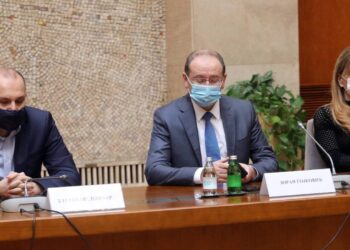 Krizni štab za borbu protiv korone: Mjere ostaju, bolja epidemiološka situacija ali bez opuštanja