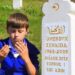 (VIDEO) Adin Omerović od novca iz kasice kupio nišane za mamu koja je preminula kada je imao 20 dana