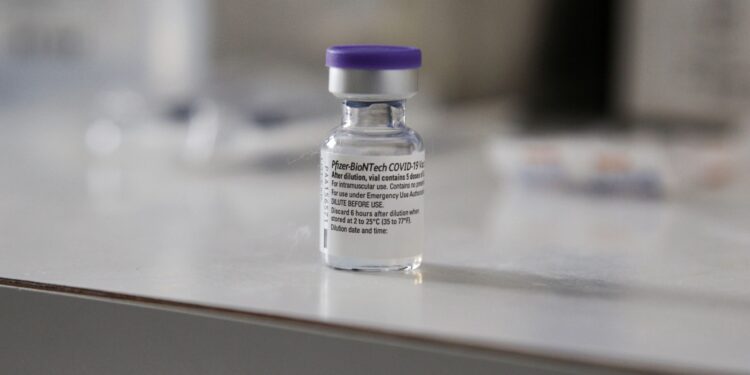 Alergični na penicilin mogu da se vakcinišu protiv korone