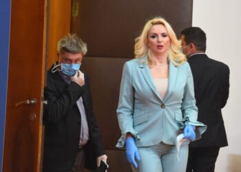 Kisić: Mjere ostaju na snazi do daljeg, đaci ponovo u škole