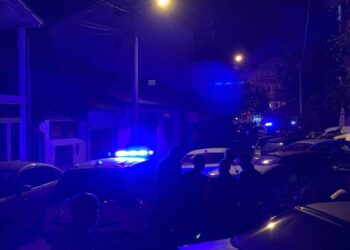 BAČEN MOLOTOVLJEV KOKTEL NA DŽIP u Novom Pazaru, gorjelo još jedno vozilo