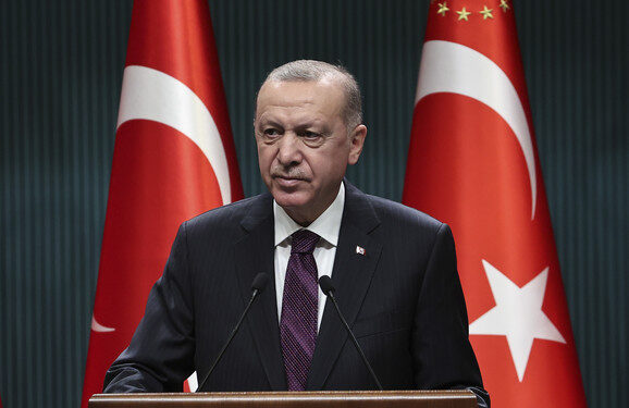 Erdogan potvrdio: U Tursku stiže 10 MILIONA DOZA kineske vakcine