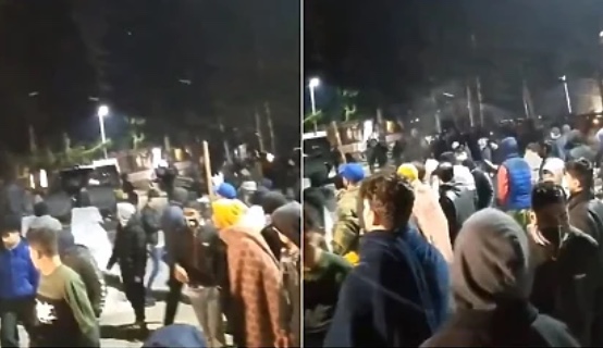 (VIDEO) Snimak sukoba u Blažuju: Hiljade migranata kamenjem gađalo policiju
