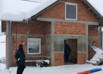 (VIDEO) Trostruko ubistvo u selu Rasno kod Sjenice – ranjene i komšije koje su se zatekle u kući