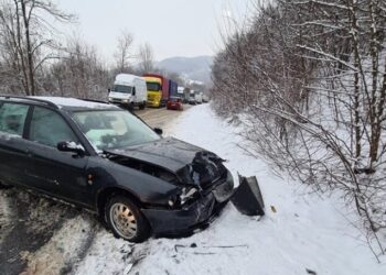 Nekoliko udesa na Ibarskoj! Novopazarac imao udes kod Raške (FOTO)