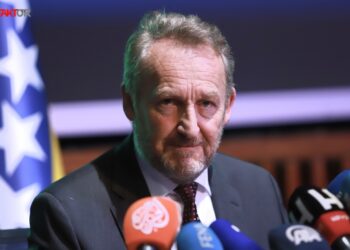 Izetbegović: Nisam neprijatelj srpskom narodu, ali ksenofobnoj, antibosanskoj i antibošnjačkoj politici jesam, i uvijek ću biti