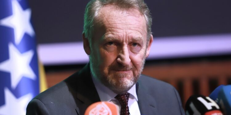 Izetbegović: Nisam neprijatelj srpskom narodu, ali ksenofobnoj, antibosanskoj i antibošnjačkoj politici jesam, i uvijek ću biti