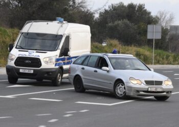 Otkriveni motivi za nezapamćeni pokolj u Hrvatskoj: Policija traži ubicu, imaju važno obavještenje za građane