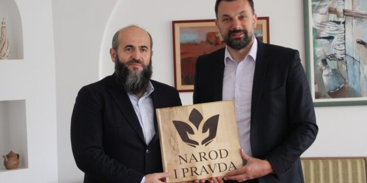 Zukorlić priznao: Formalno nema svoju stranku u BiH, ali njegovu politiku provodi Konaković
