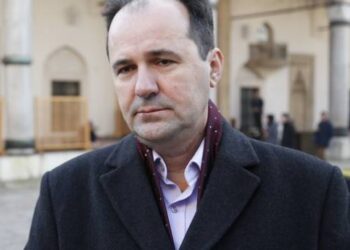 Safet Softić o Arnautovoj inicijativi: Napravio sam propust i kao musliman i kao predsjednik Sabora!