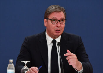 Vučić: Sutra stiže još pola miliona doza kineske vakcine