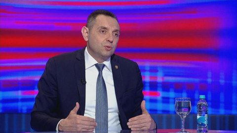 Vulin: Milorad Dodik nema šta da traži sa švercerom cigareta