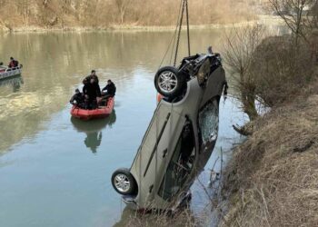 IZVUČENO VOZILO IZ LIMA, TIJELO VOZAČA NIJE PRONAĐENO