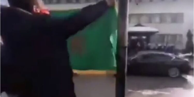 Nakon Cetinja, predstavnici Vlade Crne Gore danas izviždani i u Rožaju