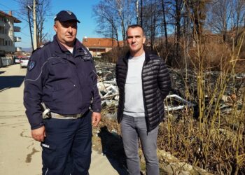 Policajac spasio Novopazarca gušenja u požaru
