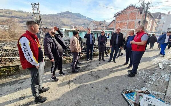 Gradonačelnik Novog Pazara obišao mjesto požara u krugu preduzeća Razvitak
