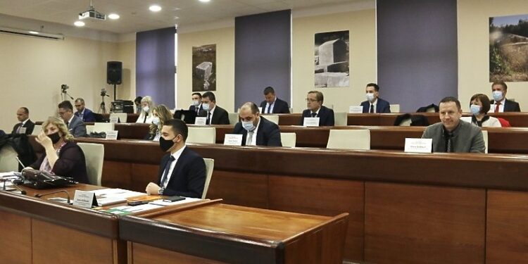 HDZ neće odustati od funkcije gradonačelnika Mostara iako je predsjednik vijeća Hrvat