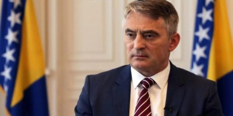 PRECIZNA DIJAGNOZA KOMŠIĆA: ”Nove vlasti u CG i RS se takmiče u slavljenju genocida”