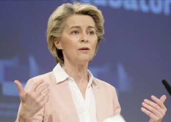 EU do ljeta planira uvođenje digitalnog certifikata o vakcinisanju radi putovanja