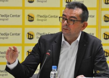Veselinović o rezoluciji Evropskog parlamenta: “EU okreće leđa Aleksandru Vučiću”