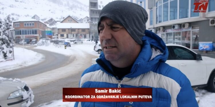 (VIDEO) Uprkos velikom snijegu putevi u Tutinu prohodni