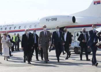 Vučić stigao u Sarajevo, donirat će vakcine