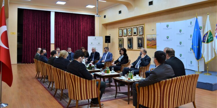 ODLAZEĆI TURSKI AMBASADOR POSJETIO BNV