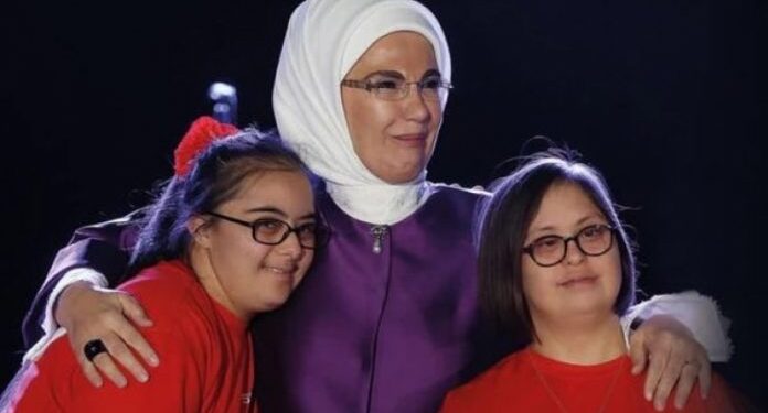 PRVA DAMA TURSKE: EMINE ERDOGAN OBILJEŽILA SVJETSKI DAN OSOBA S DOWNOVIM SINDROMOM