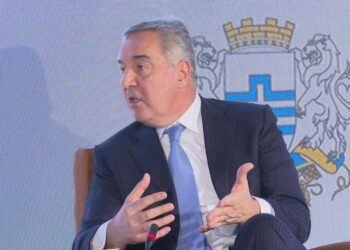Milo Đukanović: “Srbija opet širi mržnju prema Crnoj Gori”