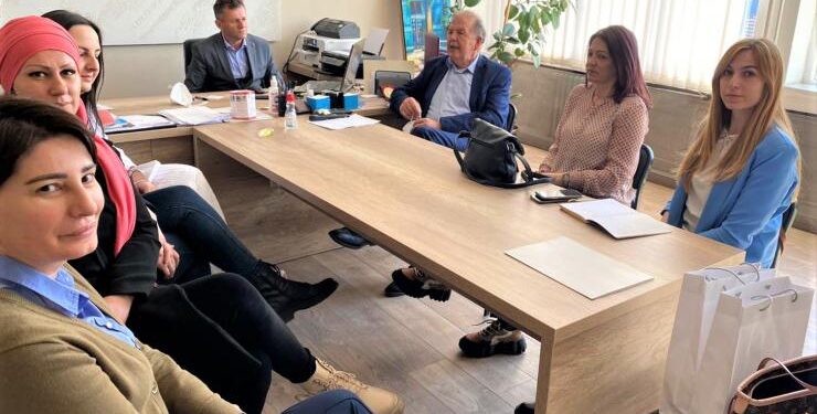 BNV:POČELE POSJETE ŠKOLAMA U OKVIRU PROGRAMA PROMOCIJE NASTAVE NA BOSANSKOM JEZIKU