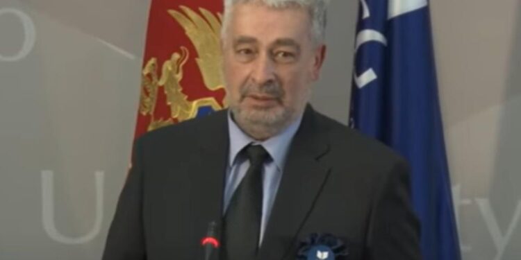 Krivokapić opoziva ministra Leposavića zbog izjave o Srebrenici