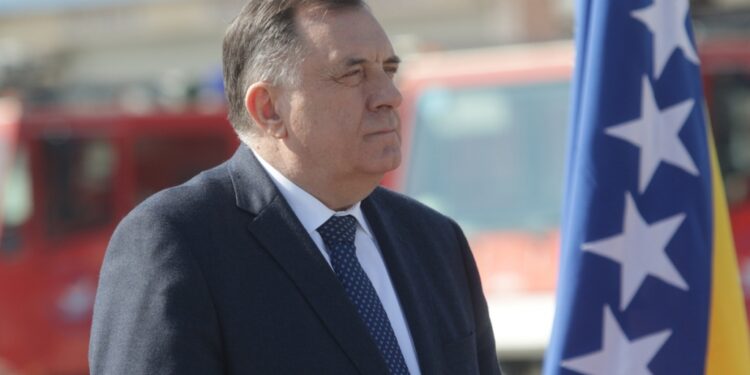 Dodik: Proglasiti RS i “Herceg-Bosnu” nezavisnim, a nezavisnu državu dati i Bošnjacima