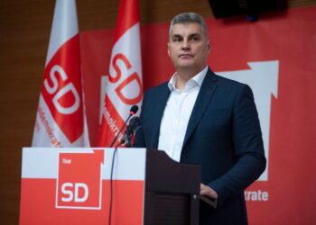 Brajović: Kada očekujete smjenu Leposavića?