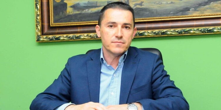 Martinović: Temeljni ugovor SPC potpisuje – sama sa sobom