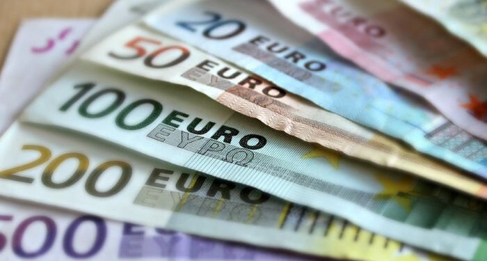 Novčanu pomoć dobiće nezaposleni koji su na evidenciji bili 15. aprila