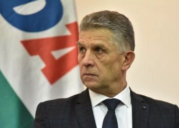 RAMAZANSKA ČESTITKA  DR. SULEJMANA UGLJANINA PREDSJEDNIKA  (SDA) SANDŽAKA