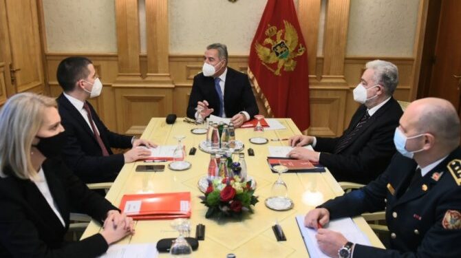 Sjednica Savjeta za odbranu i bezbjednost u petak