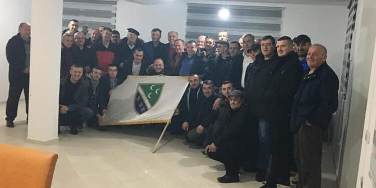 Rukovodstvo Donje Pesteri u susret Ramazanu, podijelilo 115 paketa namirnica, socijalno ugroženim domaćinstvima