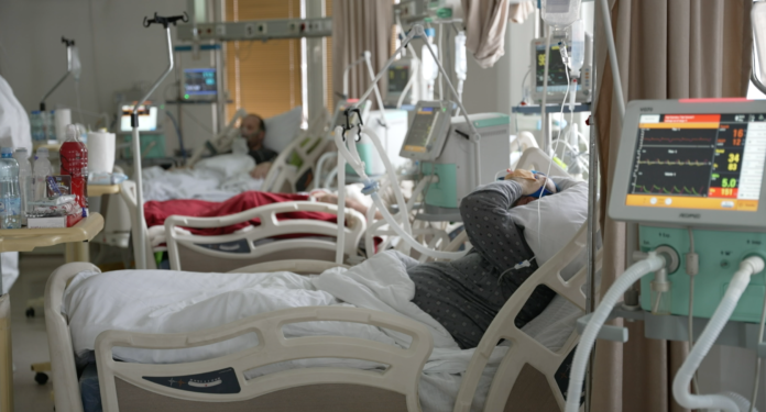 NOVI PAZAR: Ponovo raste broj hospitalizovanih, preminula 4 pacijenta