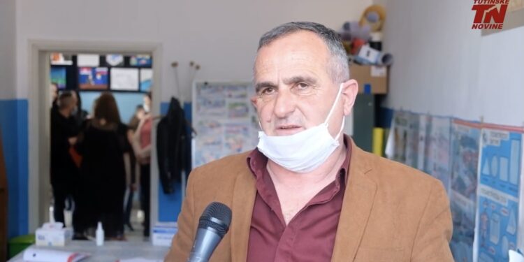 (VIDEO) U tutinskim osnovnim školama počeo upis đaka-prvaka