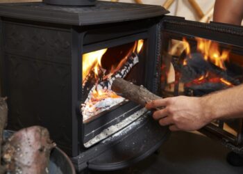 Pored stolarije, država će davari pare i za peći i kotlove