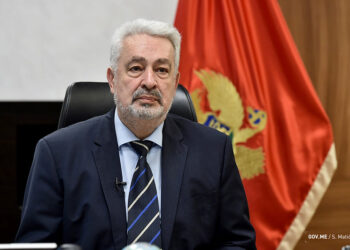 Krivokapić Mandiću: Šta će biti kada se otkrije ko se tajno sastajao sa Đukanovićem protekle tri decenije