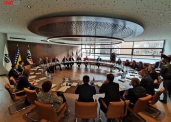 SDA BiH: Dodik je u sukobu sa državom, institucijama i Dejtonom, a ne sa SDA i Izetbegovićem