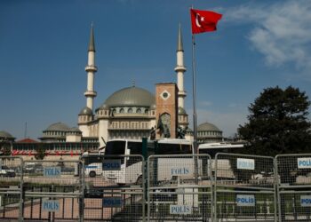 Turska odobrila rusku vakcinu “Sputnjik V” protiv kovida-19