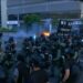 (VIDEO) Švicarska policija gumenim mecima i suzavcem na demonstrante