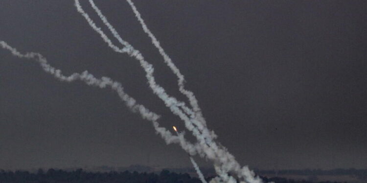 Hamas: Novi tip raketa ispaljen na aerodrom na jugu Izraela