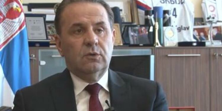 Da li će Rasim Ljajić biti novi predsjednik Fudbalskog saveza Srbije?