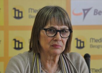 Kandić o odlikovanju Handkeu: Vučić započeo rat protiv civilizovanog svijeta